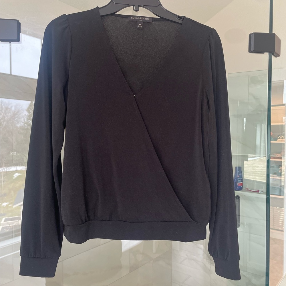 Banana Republic Black V-Neck Blouse